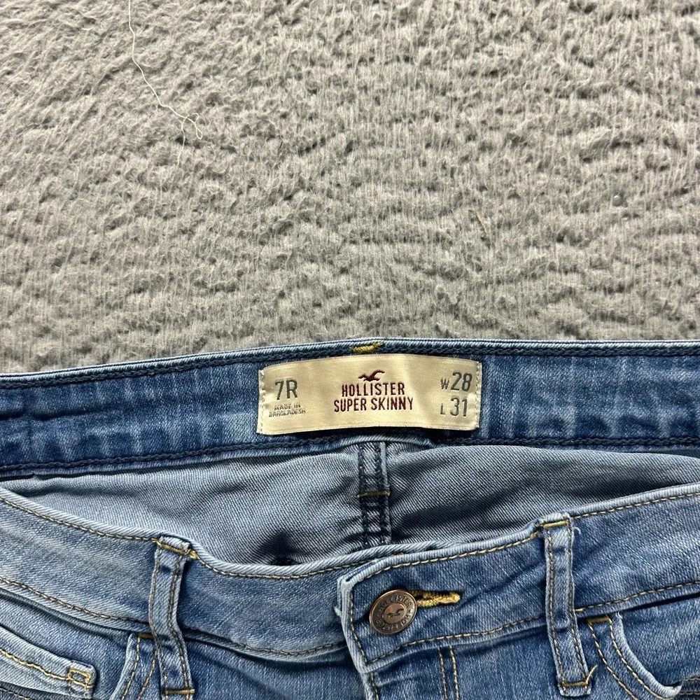 Hollister Jeans Women's 7 Blue Cotton Denim Skinny Leg Distressed‎ Faded Stretch